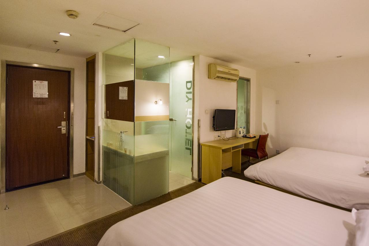 Ji Hotel - Shanghai Nanjing Road People'S Square Exterior photo