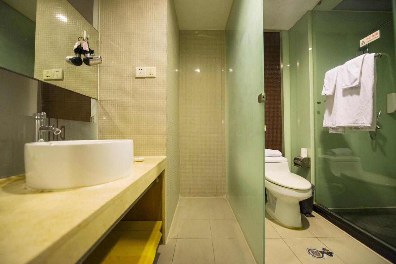 Ji Hotel - Shanghai Nanjing Road People'S Square Exterior photo